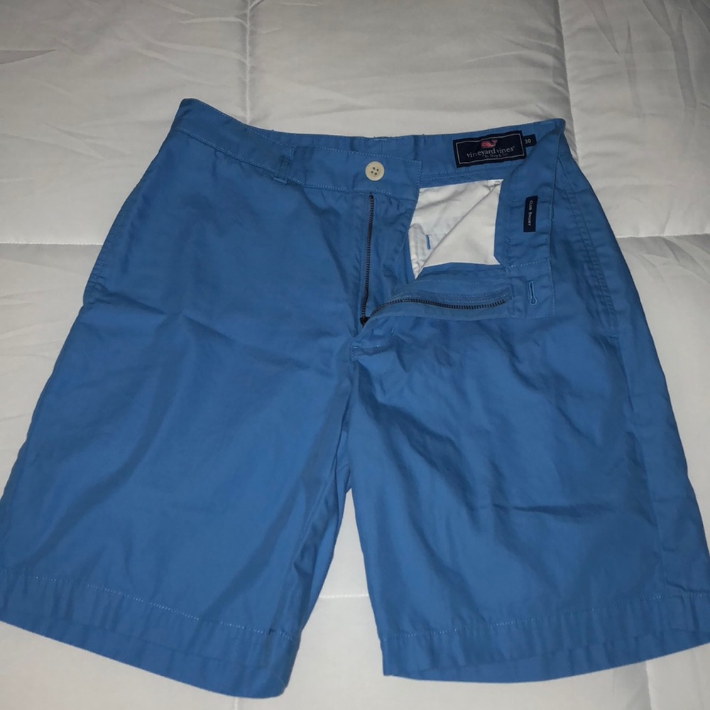 Vineyard Vines Club shorts size 30 waist